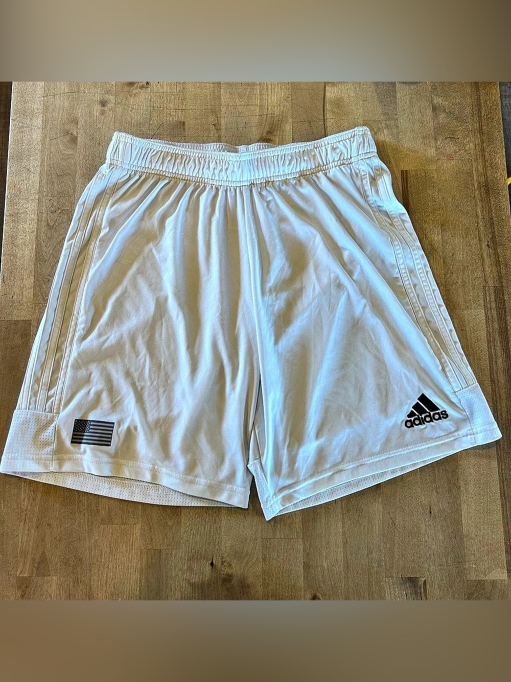 adidas Athletic Shorts in White Size Medium